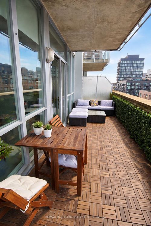 719-510 King St E, Toronto, ON, M5A0E5 | Card Image