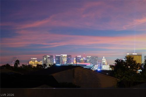 6833 Milo Way, Las Vegas, NV, 89102 | Card Image