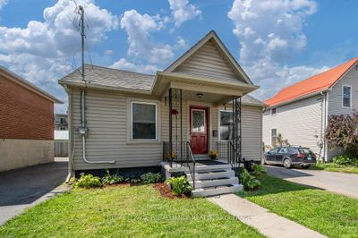 396 Division St, House other with 3 bedrooms, 2 bathrooms and 3 parking in Kingston ON | Image 3