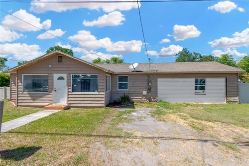211 Nw 8th St, MULBERRY, FL, 33860-2015 | Card Image