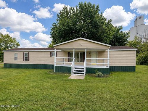 809 W 9th St, Baxter Springs, KS, 66713-1401 | Card Image