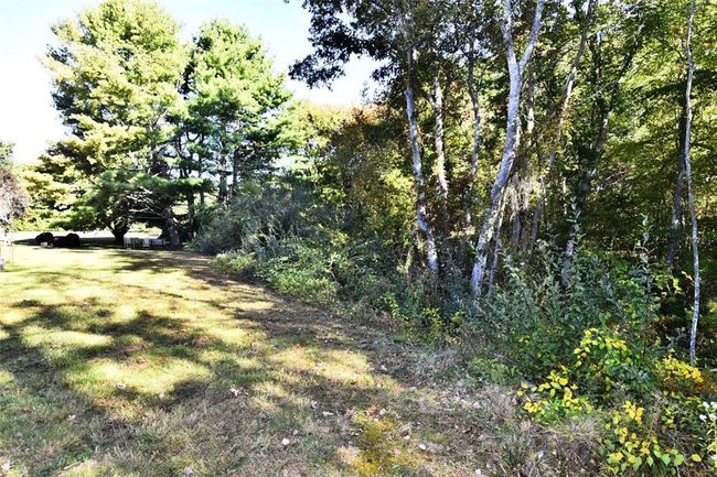 D - 21 Apache Dr, Condo with 2 bedrooms, 1 bathrooms and 2 parking in Westerly RI | Image 21