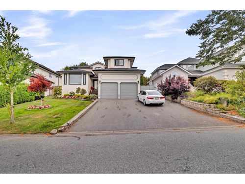 6748 123a St, Surrey, BC, V3W0Z1 | Card Image