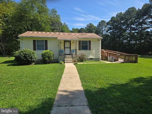 12525 Swan Point Rd, Newburg, MD, 20664-6207 | Card Image