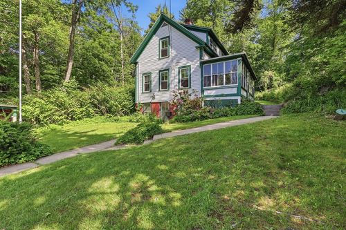 207 River St, Winchendon, MA, 01475 | Card Image
