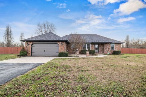 295 Sedan Ln, Republic, MO, 65738-8416 | Card Image