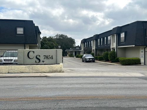 304-7834 Broadway, San Antonio, TX, 78209-2526 | Card Image