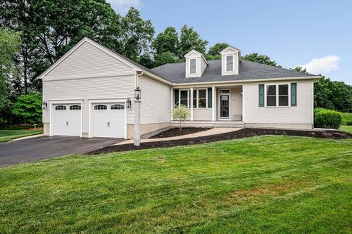 43 Juniper Wood Dr, Haverhill, MA, 01832-1530 | Card Image