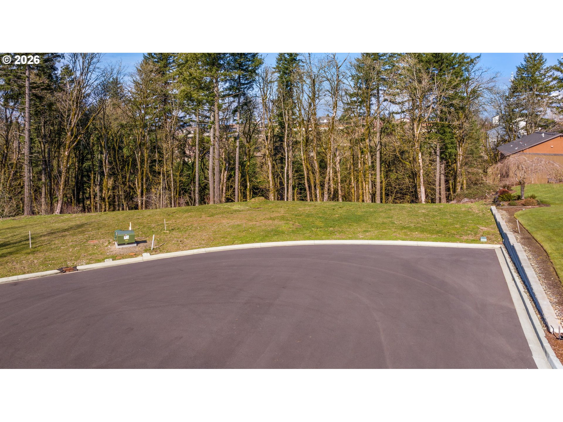 Land in Camas 2