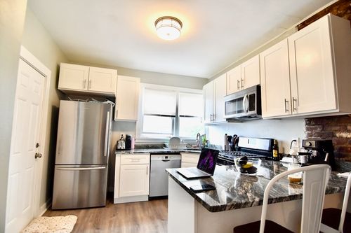 2-2 Bay St, Boston, MA, 02125-4036 | Card Image