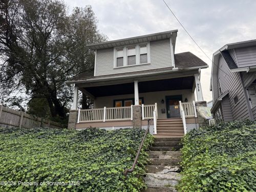 938 Moosic St, Scranton, PA, 18505-2102 | Card Image