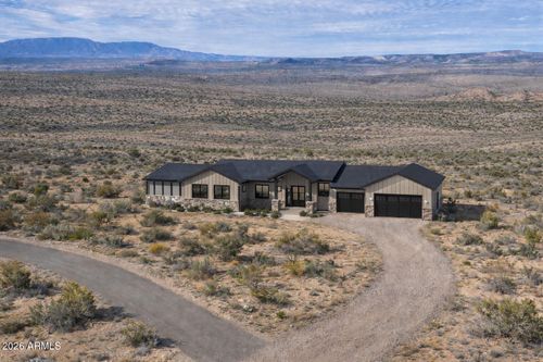 96-6679 N Canyon Rd, Rimrock, AZ, 86335-6058 | Card Image