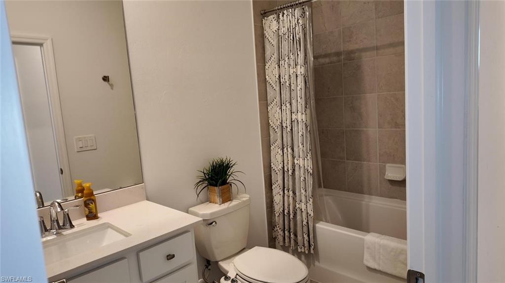Residential Lease in NORTH FORT MYERS 3