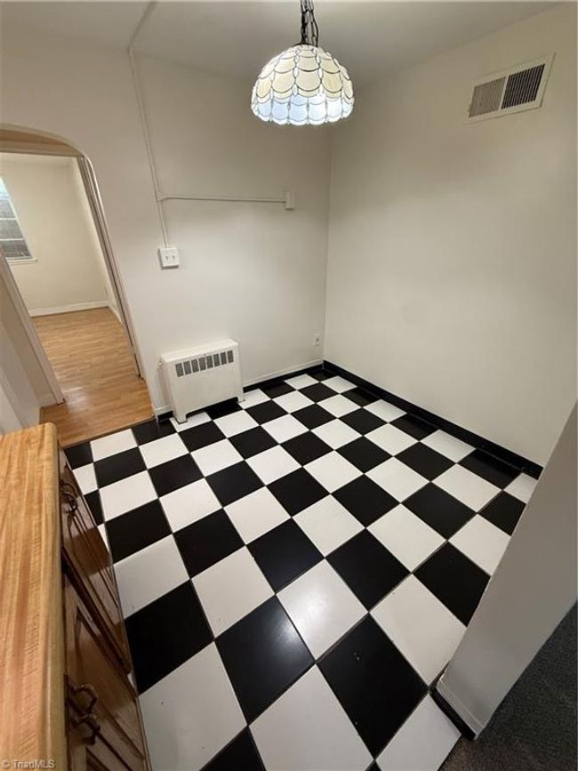 711 W 1 St St, Home with 1 bedrooms, 1 bathrooms and null parking in Winston-Salem NC | Image 7