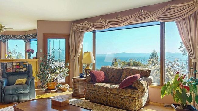 8161 Redrooffs Rd, House other with 2 bedrooms, 2 bathrooms and 4 parking in Halfmoon Bay BC | Image 22