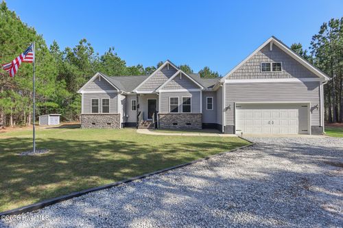 306 Brinley Pl, Maple Hill, NC, 28454-7589 | Card Image