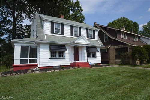 456 Norwood Ave, Youngstown, OH, 44504-1549 | Card Image