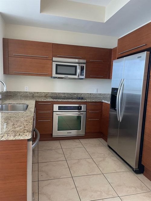 apt-2706n-2641 N Flamingo Rd, Sunrise, FL, 33323-1745 | Card Image