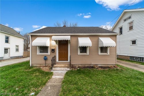 3810 Bader Ave, Cleveland, OH, 44109-5226 | Card Image