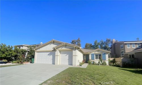 1290 Estancia St, Beaumont, CA, 92223 | Card Image