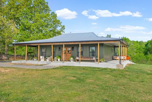 4015 Cooper Creek Rd, Woodlawn, TN, 37191-9193 | Card Image