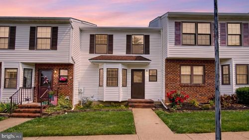 5 Bordenshire Dr, BORDENTOWN, NJ, 08505-2531 | Card Image