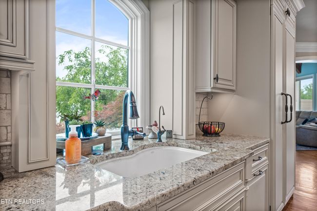 759 Indian Mountain Rd, House other with 4 bedrooms, 4 bathrooms and null parking in Jellico TN | Image 12