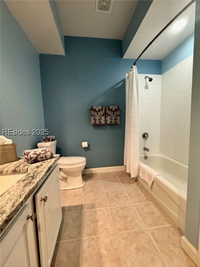 2nd Bathroom | Image 20