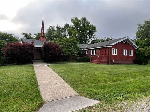 100 Center Grange Rd, Aliquippa, PA, 15001-1419 | Card Image
