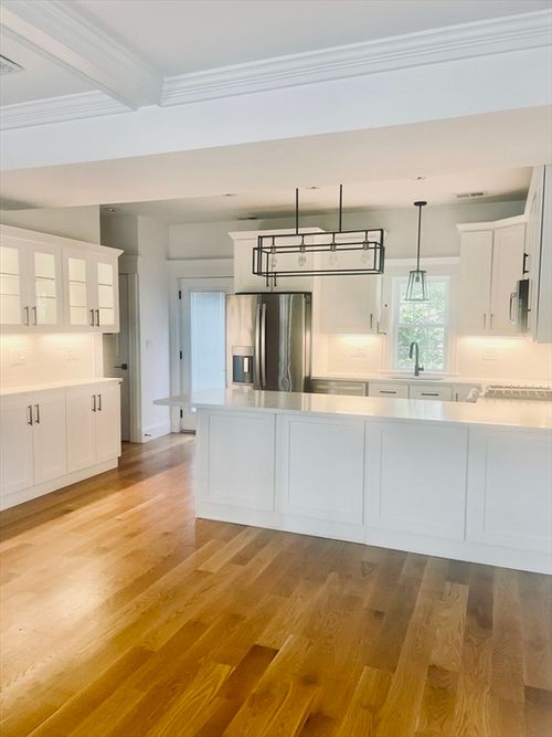 apt-3-12 S Mason St, Salem, MA, 01970-6200 | Card Image