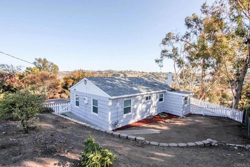 3875 Grandview Pl, Bonita, CA, 91902-1028 | Card Image
