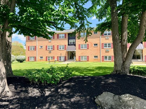 e-5-335 E Lancaster Ave, DOWNINGTOWN, PA, 19335-2906 | Card Image