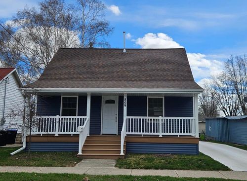 809 Quincy Street, STURGEON BAY, WI, 54235 | Card Image
