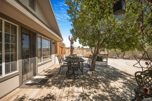 60810 Sunrise Rd, Whitewater, CA, 92282-2930 | Card Image
