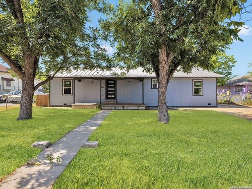 1126 W Lullwood Ave, San Antonio, TX, 78201-4619 | Card Image