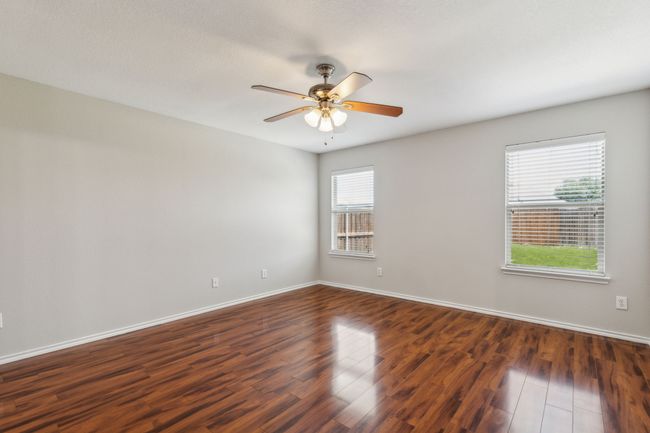 4006 Autumnwood Ln, House other with 3 bedrooms, 2 bathrooms and null parking in Heartland TX | Image 21