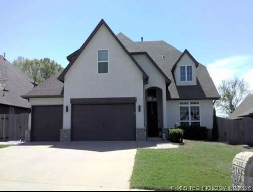 1609 E Pasadena St, Broken Arrow, OK, 74011-5105 | Card Image