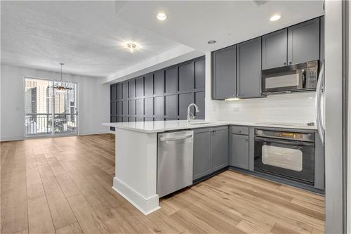 285 Centennial Olympic Park Dr Nw, Atlanta, GA, 30313-1834 | Card Image