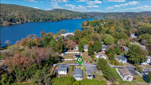 11 Katonah Rd, Carmel, NY, 10512-6428 | Card Image