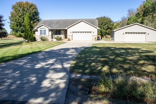 10440 Devereaux Rd, Parma, MI, 49269-9647 | Card Image