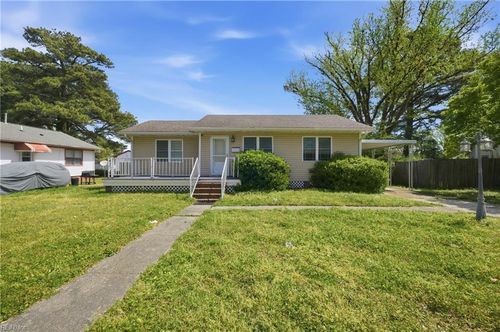 1303 Stratford St, Portsmouth, VA, 23701-3925 | Card Image