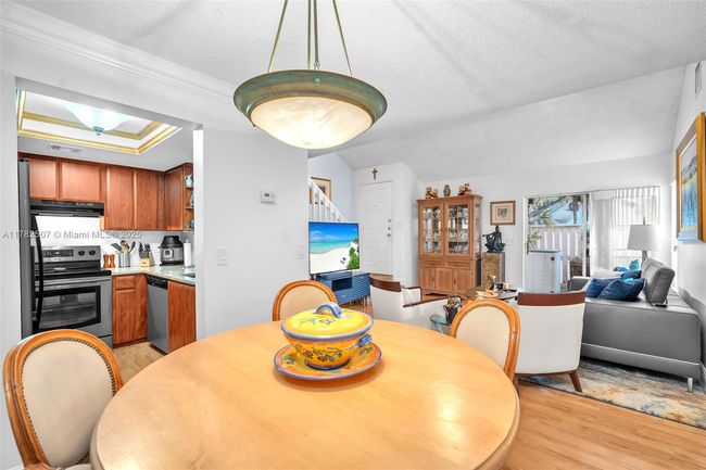 2133 Champions Way, Townhouse with 2 bedrooms, 2 bathrooms and null parking in North Lauderdale FL | Image 11