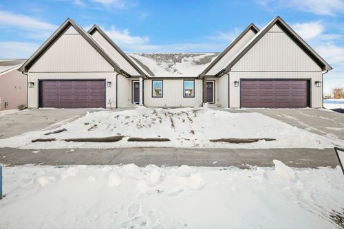 69-357 Lilac Ln, Stoughton, WI, 53589-8801 | Card Image