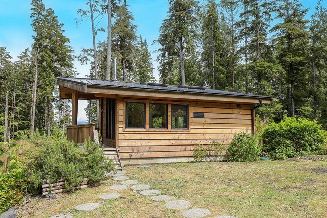 0 Neilson Island, House other with 4 bedrooms, 3 bathrooms and null parking in Tofino BC | Image 45