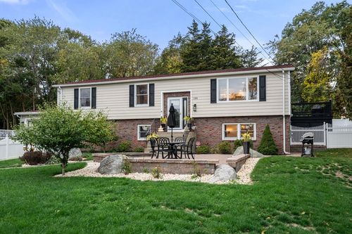 188 Atlantic St, Gloucester, MA, 01930-1633 | Card Image