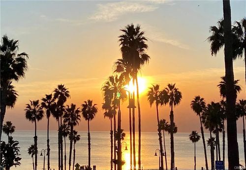 a-251 Avenida Del Mar, San Clemente, CA, 92672-4006 | Card Image