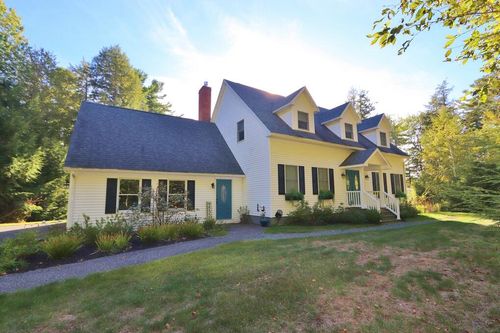 769 Green Lake Rd, Dedham, ME, 04429-4539 | Card Image