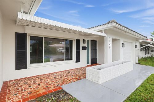 9640 45th St N, PINELLAS PARK, FL, 33782-3716 | Card Image