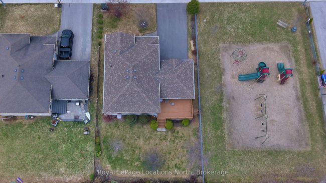 19 Whitfield Cres, House other with 3 bedrooms, 2 bathrooms and 4 parking in Elmvale ON | Image 34