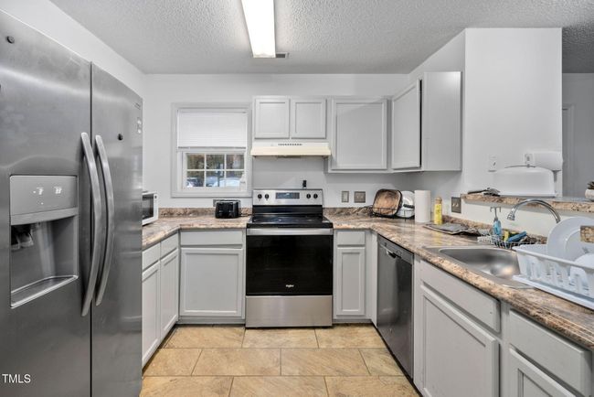 Kitchen | Image 7
